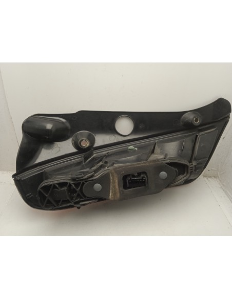 Recambio de piloto trasero derecho para lancia ypsilon (101) 1.2 16v cat referencia OEM IAM 51753384  