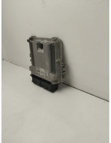 Recambio de centralita motor uce para kia carens ( ) emotion referencia OEM IAM 391712A520  