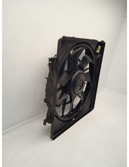 Recambio de electroventilador para kia carens ( ) emotion referencia OEM IAM 25380A4510  