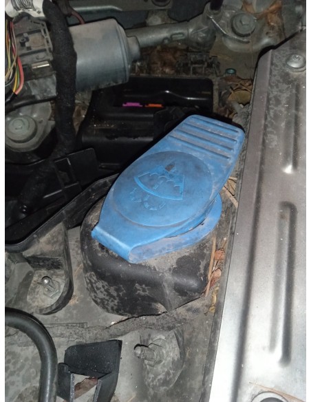 Recambio de deposito limpia para audi a6 berlina (4f2) 2.0 tfsi referencia OEM IAM 4F0955451M  