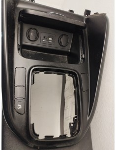 Recambio de apoyabrazos central para kia carens ( ) emotion referencia OEM IAM 84601A4050WK   2