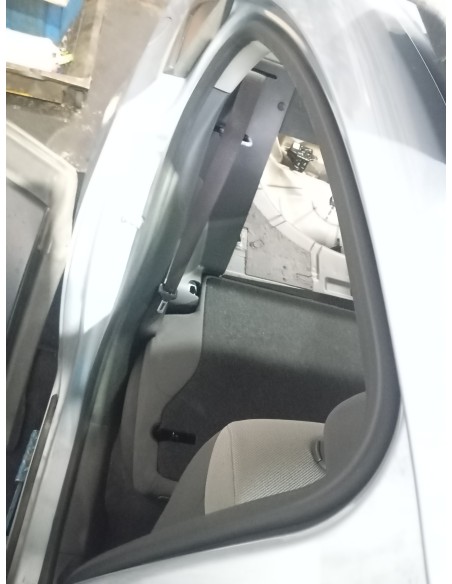 Recambio de gomas contorno puerta para chevrolet cruze lt referencia OEM IAM 95021343 TRA DCH 