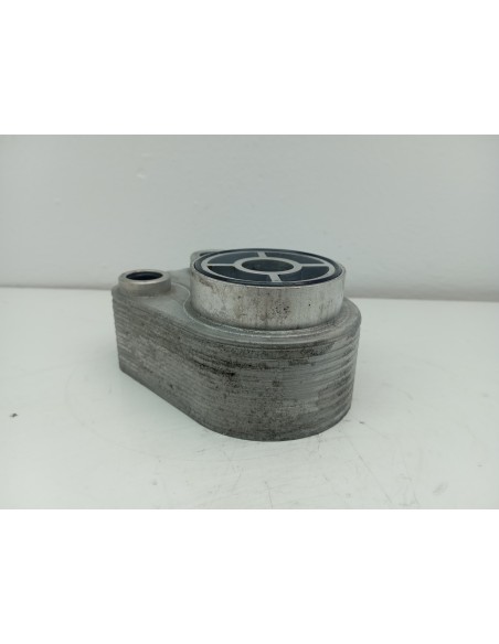Recambio de enfriador aceite motor para renault clio iv dynamique referencia OEM IAM 8200779744E  