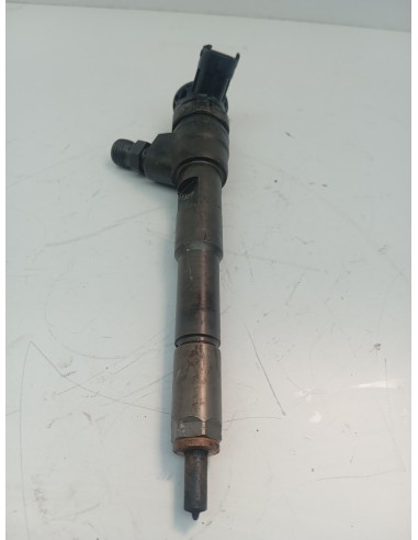 Recambio de inyector para renault clio iv dynamique referencia OEM IAM H8201108033  