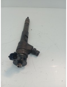 Recambio de inyector para renault clio iv dynamique referencia OEM IAM H8201108033   2