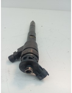 Recambio de inyector para renault clio iv dynamique referencia OEM IAM H8201108033   2