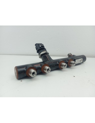 Recambio de rampa inyectora para renault clio iv dynamique referencia OEM IAM H8201157327  