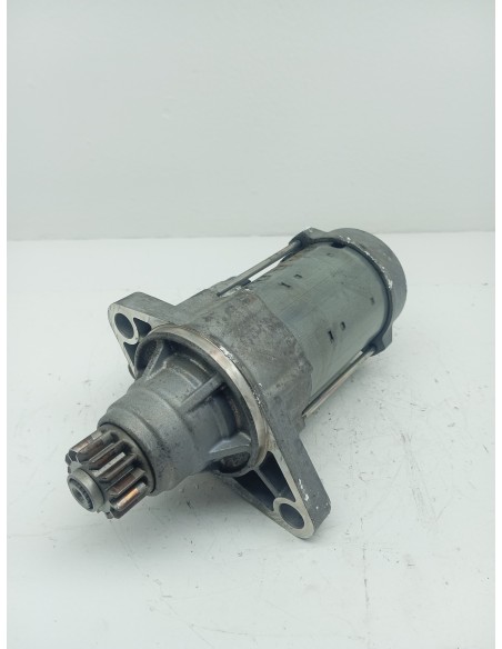 Recambio de motor arranque para volkswagen t-cross sport referencia OEM IAM 0AM911024A  
