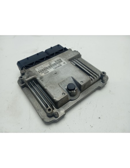 Recambio de centralita motor uce para chevrolet cruze lt referencia OEM IAM 96983951  