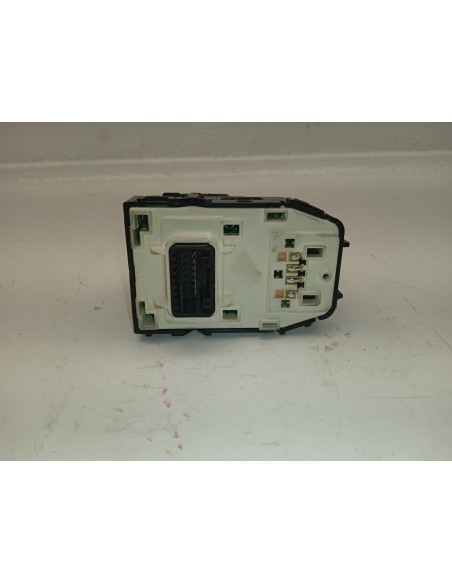 Recambio de mando retrovisor para kia rio (yb) drive referencia OEM IAM   