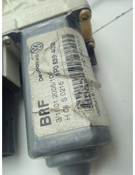 Recambio de elevalunas trasero derecho para seat toledo (5p2) 1.6 referencia OEM IAM 1K0959704B  