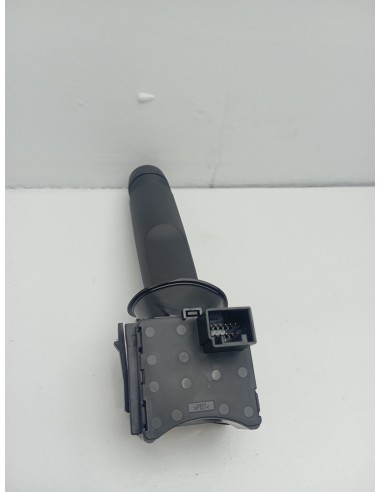 Recambio de mando limpia para chevrolet cruze lt referencia OEM IAM 13243595  