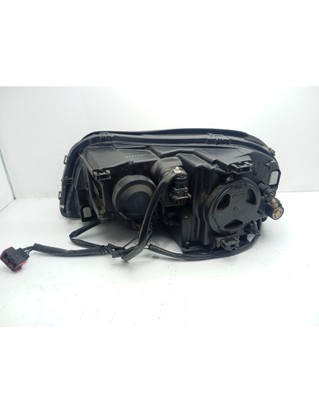 Recambio de faro derecho para volvo xc90 d5 executive (7 asientos) (136kw) referencia OEM IAM 31111187  