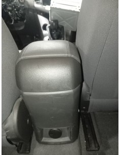 Recambio de apoyabrazos central para chevrolet cruze lt referencia OEM IAM 95954447   2