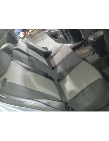 Recambio de asientos traseros para chevrolet cruze lt referencia OEM IAM   