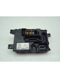 Recambio de caja reles / fusibles para opel corsa d 1.4 16v referencia OEM IAM 13308950  