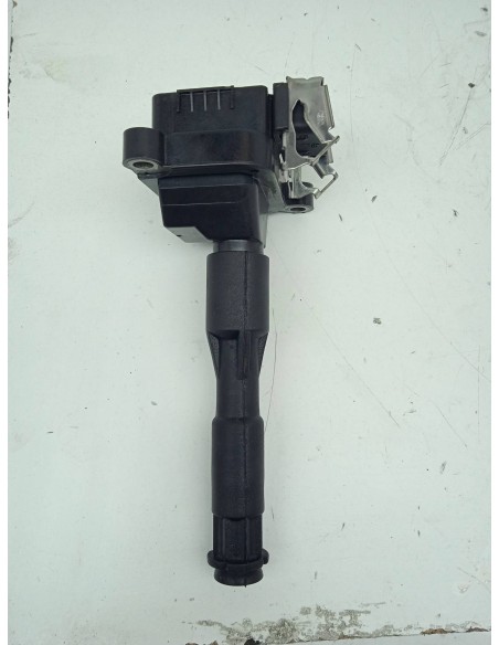 Recambio de bobina encendido para bmw serie 5 berlina (e39) 2.2 24v cat referencia OEM IAM 0221504004  