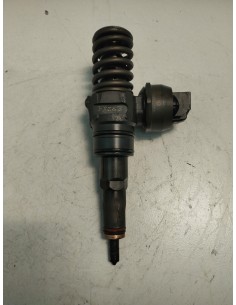 Recambio de inyector para volkswagen polo (9n1) 1.4 tdi referencia OEM IAM 045130073T  