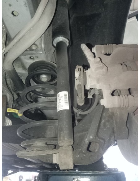 Recambio de amortiguador trasero derecho para chevrolet cruze lt referencia OEM IAM 13329527  