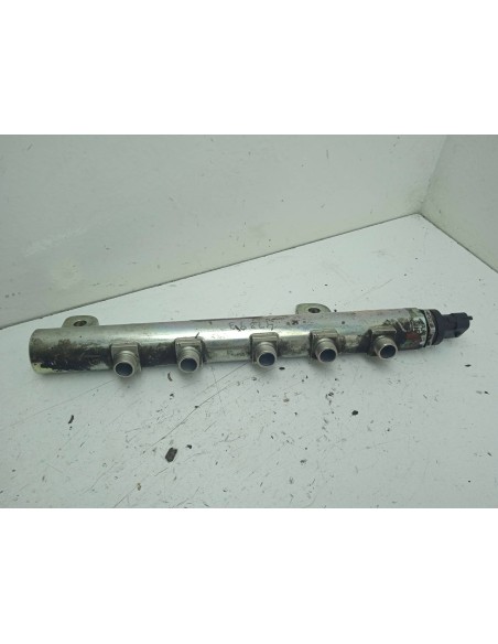 Recambio de rampa inyectora para opel zafira b 1.9 cdti referencia OEM IAM 0445214095  