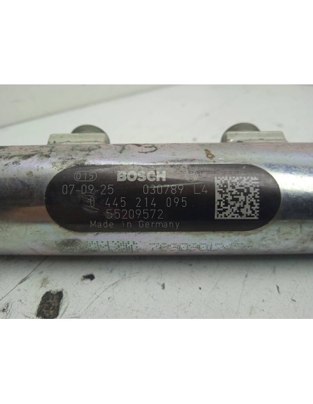 Recambio de rampa inyectora para opel zafira b 1.9 cdti referencia OEM IAM 0445214095  