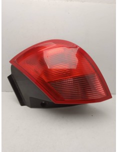 Recambio de piloto trasero derecho para mitsubishi colt berlina 3 (z30) 1.1 cat referencia OEM IAM MR957366  