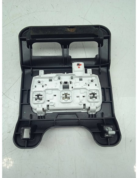 Recambio de luz interior para renault captur 1.3 tce referencia OEM IAM 264303010R  