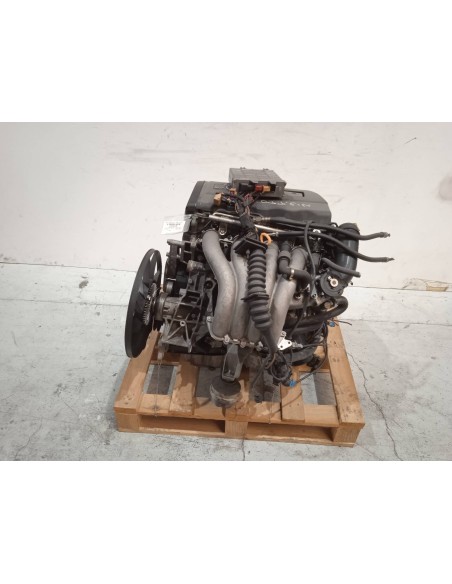 Recambio de motor completo para audi a4 avant (b5) referencia OEM IAM ADR 176136 