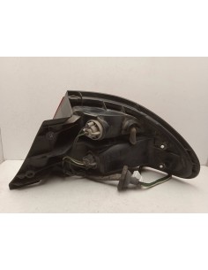 Recambio de piloto trasero izquierdo para mazda 323 berlina c/f/s (ba) referencia OEM IAM 0431439 5 PUERTAS  2