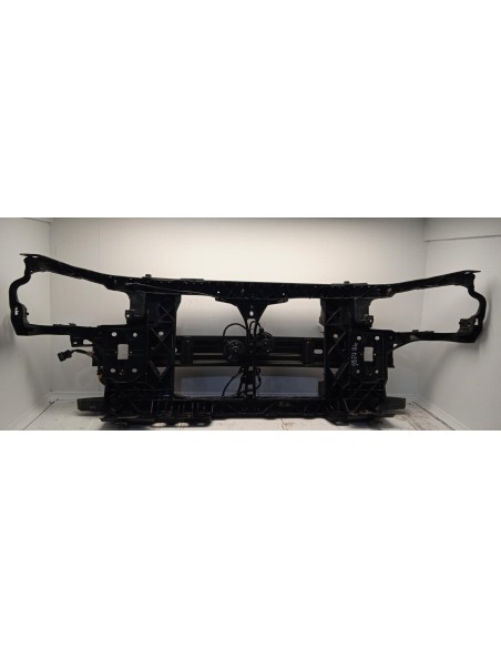 Recambio de panel frontal para hyundai i30cw 1.6 crdi cat referencia OEM IAM 641012L000  