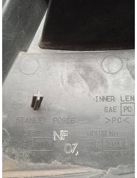 Recambio de piloto trasero izquierdo para suzuki liana rh (er) 1.6 16v cat referencia OEM IAM P0925  