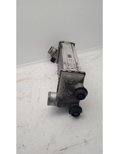 Recambio de intercooler para hyundai i30cw 1.6 crdi cat referencia OEM IAM 282702A66X  