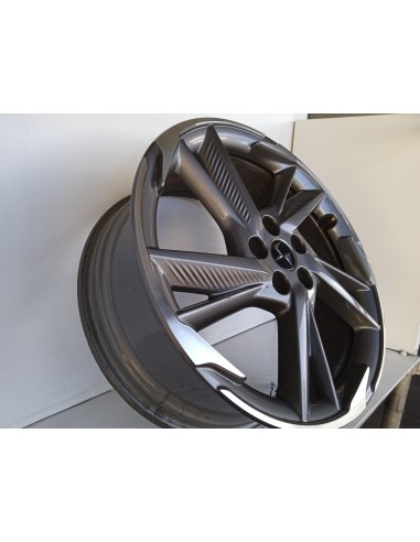 Recambio de llanta para ds 7 crossback e-tense 4x4 so chic referencia OEM IAM 9817501377  