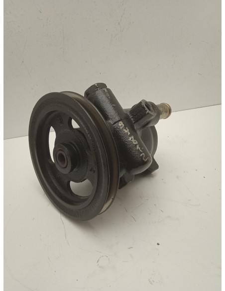 Recambio de bomba direccion para opel corsa b 1.5 diesel referencia OEM IAM   