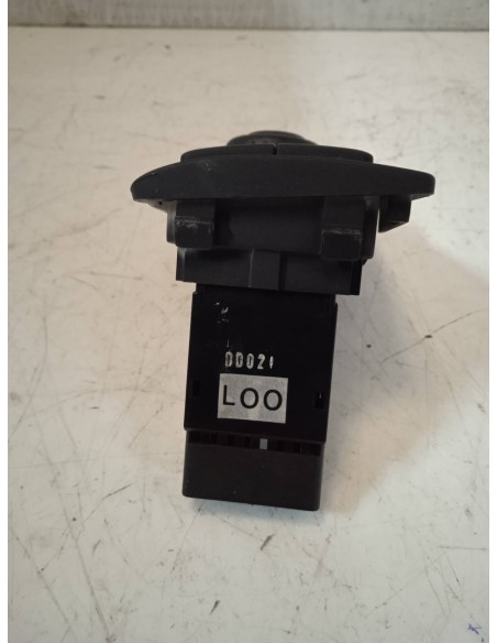 Recambio de mando retrovisor para ssangyong rexton referencia OEM IAM  BOTON RETRO ABATIBLE 