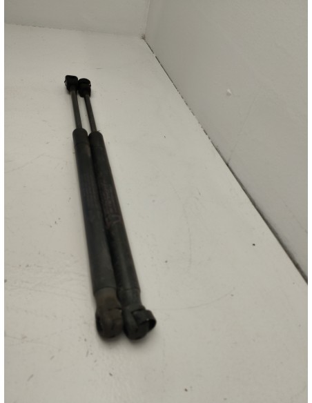 Recambio de amortiguadores capo para nissan murano (z51) executive referencia OEM IAM 654711AA0A  