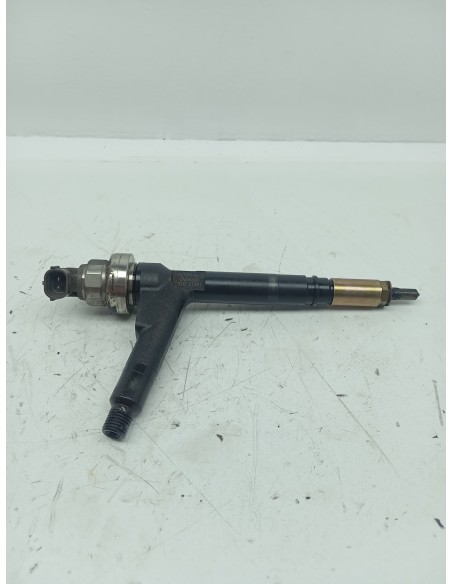 Recambio de inyector para opel meriva blue line referencia OEM IAM 8973138612 DENSO 