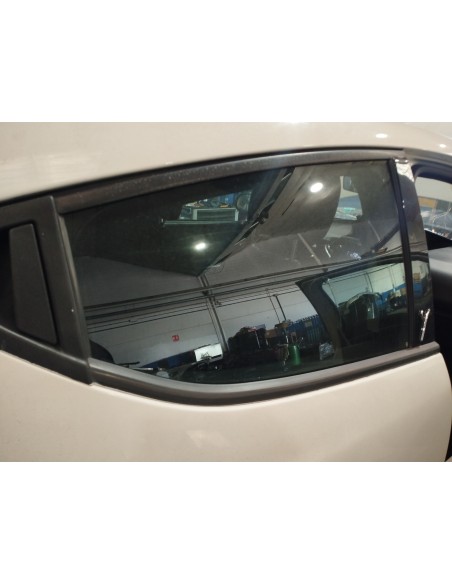 Recambio de luna trasera derecha para lancia ypsilon (402) 1.2 cat referencia OEM IAM 51833767  