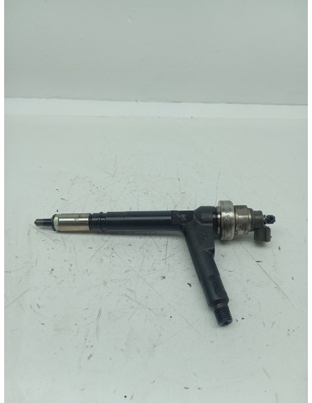 Recambio de inyector para opel meriva blue line referencia OEM IAM 8973138612 DENSO 