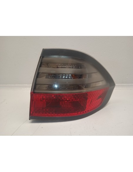 Recambio de piloto trasero derecho para ford s-max (ca1) trend referencia OEM IAM 1467472  