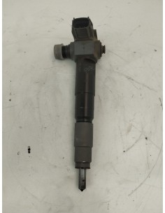 Recambio de inyector para subaru xv executive referencia OEM IAM 16613AA040  