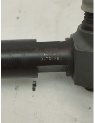 Recambio de inyector para subaru xv executive referencia OEM IAM 16613AA040  