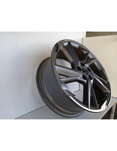 Recambio de llanta para ds 7 crossback e-tense 4x4 so chic referencia OEM IAM 9817501377  