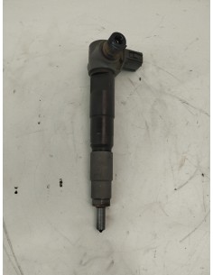 Recambio de inyector para subaru xv executive referencia OEM IAM 16613AA040  