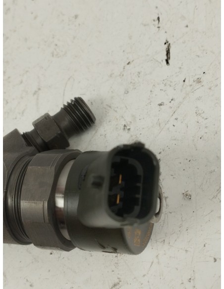 Recambio de inyector para renault megane ii berlina 5p luxe privilege referencia OEM IAM 0445110230  