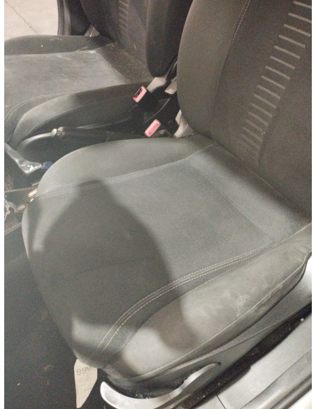 Recambio de asiento delantero izquierdo para lancia ypsilon (402) 1.2 cat referencia OEM IAM   
