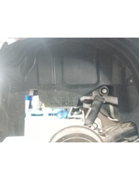 Recambio de paso rueda trasero derecho para fiat panda (319) red referencia OEM IAM   