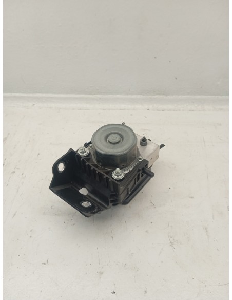 Recambio de abs para fiat panda (319) red referencia OEM IAM 521779890  
