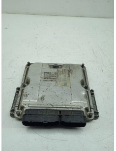 Recambio de centralita motor uce para chrysler voyager (rg) 2.5 crd cat referencia OEM IAM P04727661AC  