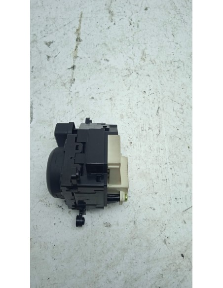 Recambio de mando retrovisor para hyundai i30cw 1.6 crdi cat referencia OEM IAM   